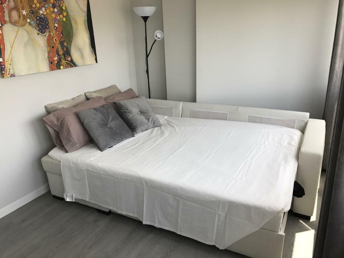 Isabel Manoja Apartment ตอร์เรโมลิโนส ภายนอก รูปภาพ