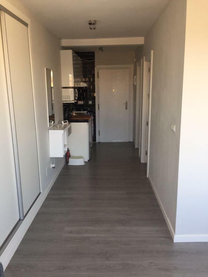 Isabel Manoja Apartment ตอร์เรโมลิโนส ภายนอก รูปภาพ